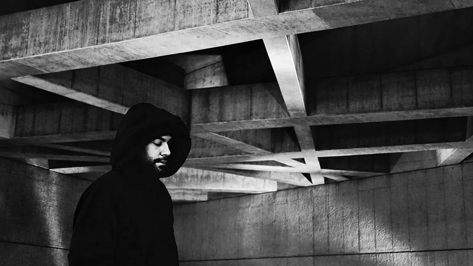 Modeo, archival artist photograph.