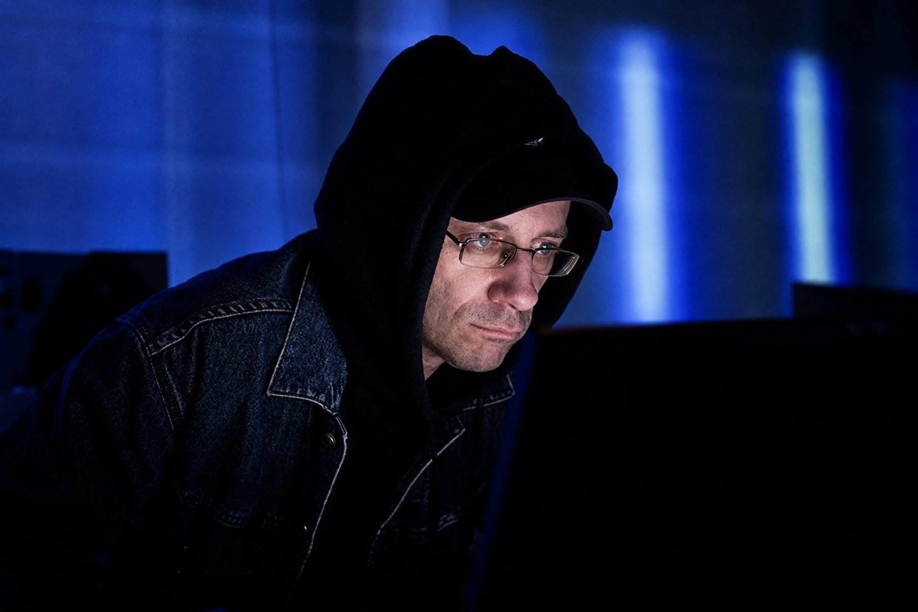 Cezary Gapik, archival artist photograph.
