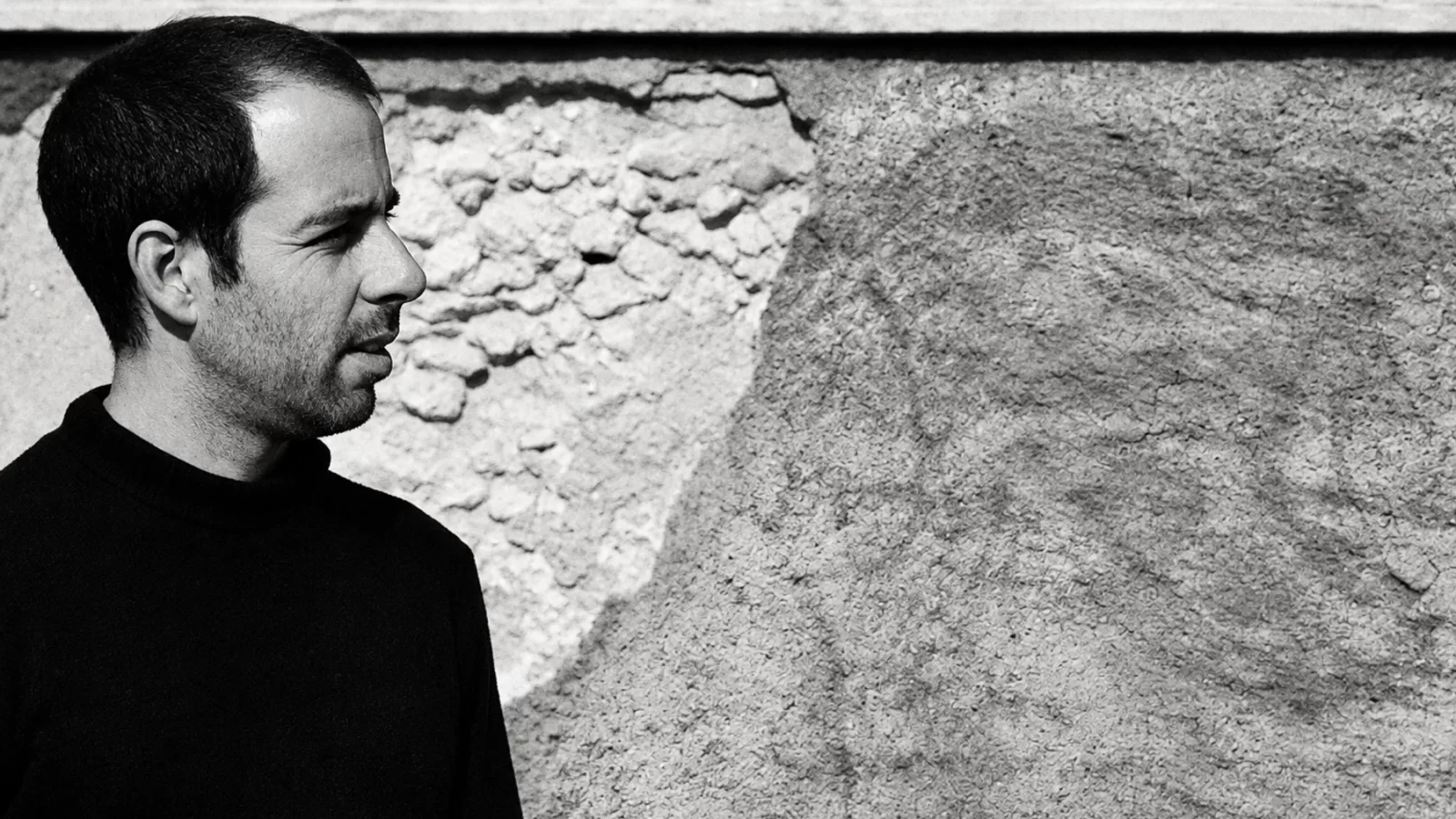 Leonardo Rosado, archival artist photograph.