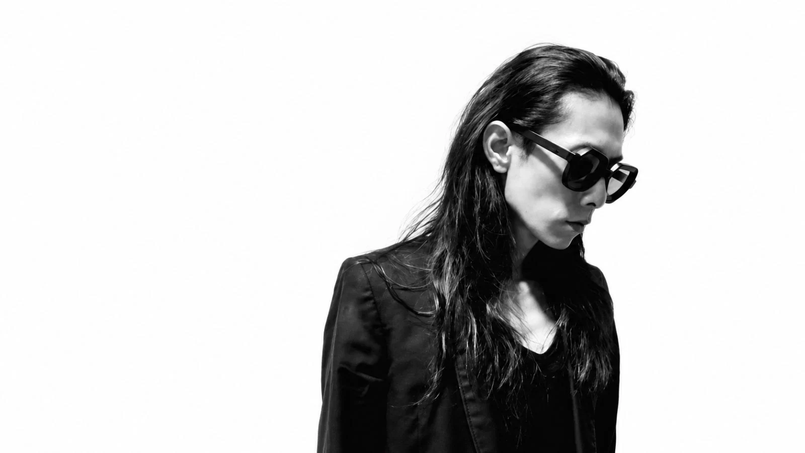 Xhin — archive featured photograph