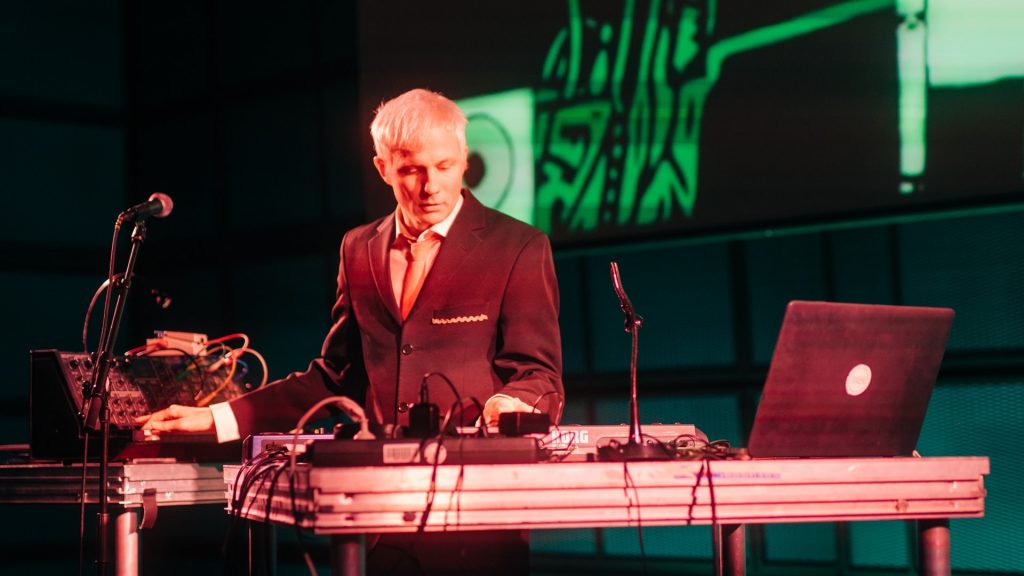 Felix Kubin performing at the ARD Hörspieltage, 2019
